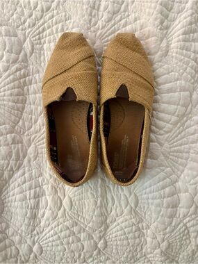 TOMS Women’s Alpargata Slip-On in Tan Woven Canvas
